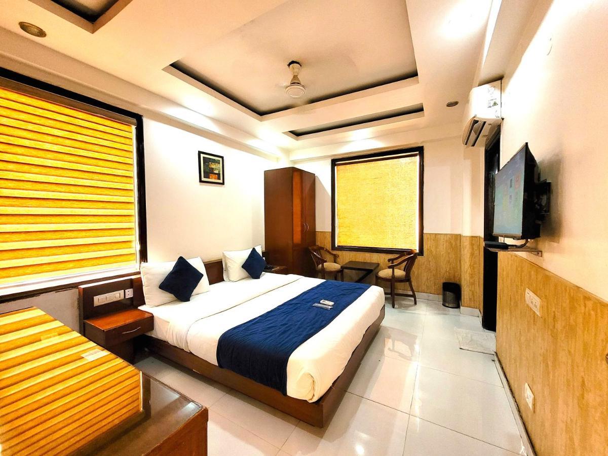 Hotel The Daanish Residency - Karol Bagh Ню Делхи Екстериор снимка