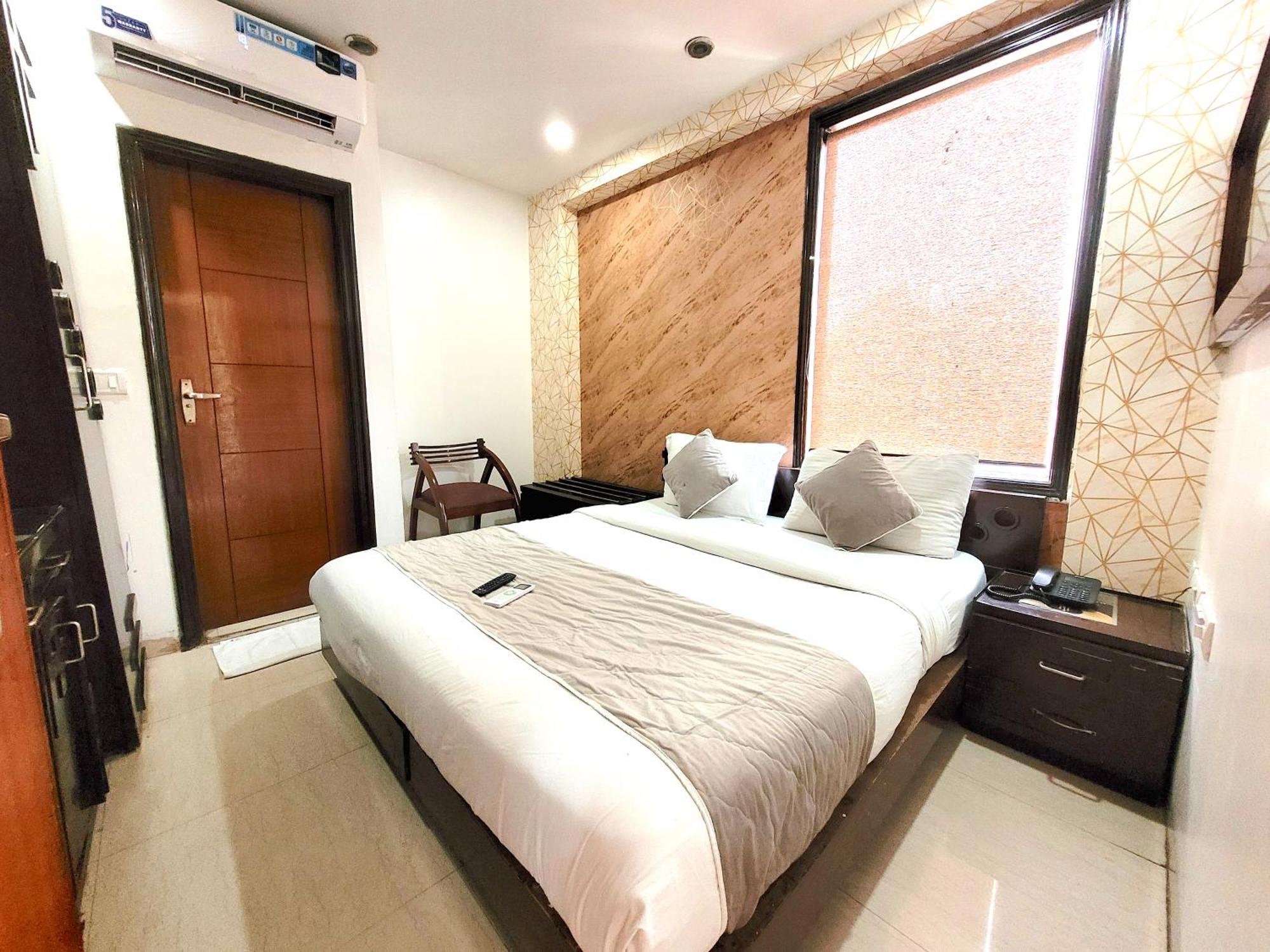 Hotel The Daanish Residency - Karol Bagh Ню Делхи Екстериор снимка