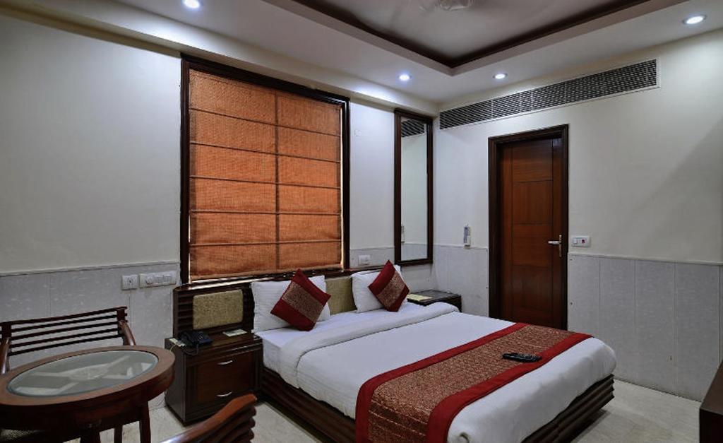 Hotel The Daanish Residency - Karol Bagh Ню Делхи Екстериор снимка