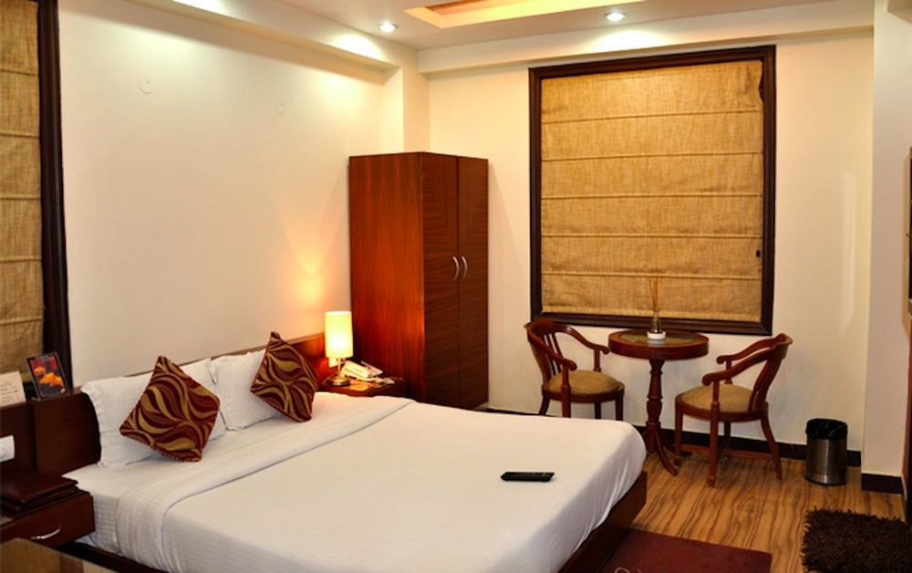Hotel The Daanish Residency - Karol Bagh Ню Делхи Екстериор снимка